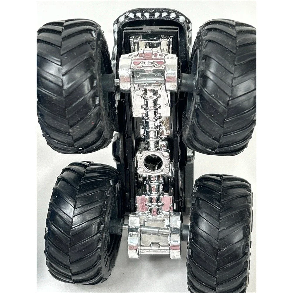 Hot Wheels Monster Truck Jam Mega Wrex Grey Silver Blue Tires 1:64 Tyrannosaurus